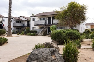 Building Photo - Terre at S Lincoln