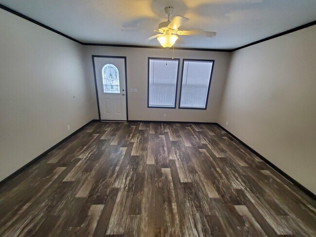 Foto del edificio - 4 Canary Hill Dr