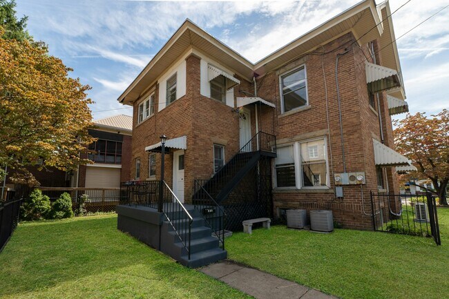 Foto del edificio - 500 6th Ave
