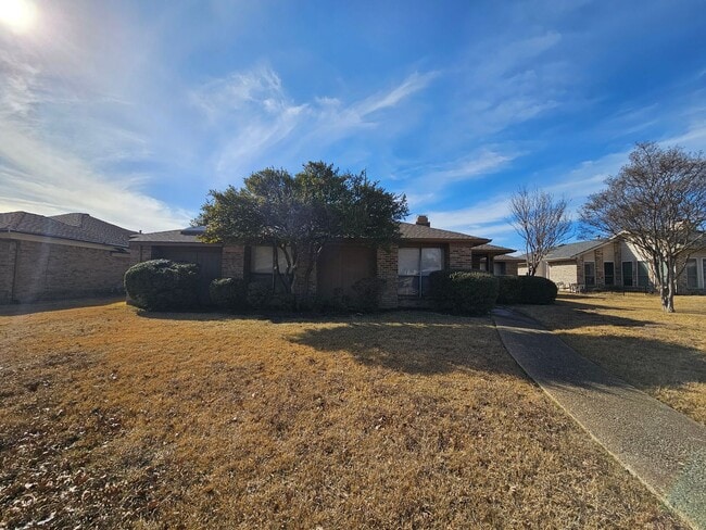 Photo - AVAILABLE NOW! House