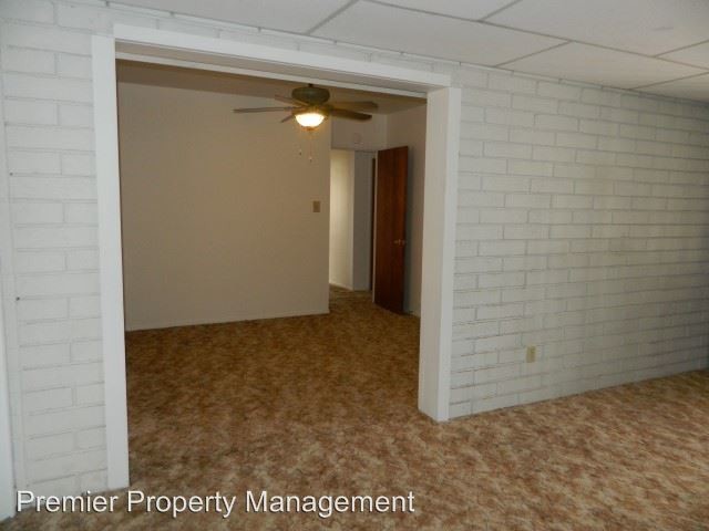Building Photo - 3 br, 2 bath House - 212 E Pine