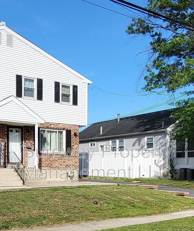 Primary Photo - 701 Madison Ave