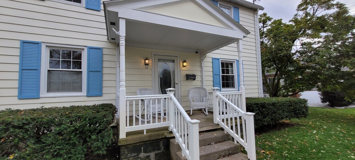 32 W Circular St, Saratoga Springs, NY 12866 House for Rent in Saratoga Springs, NY