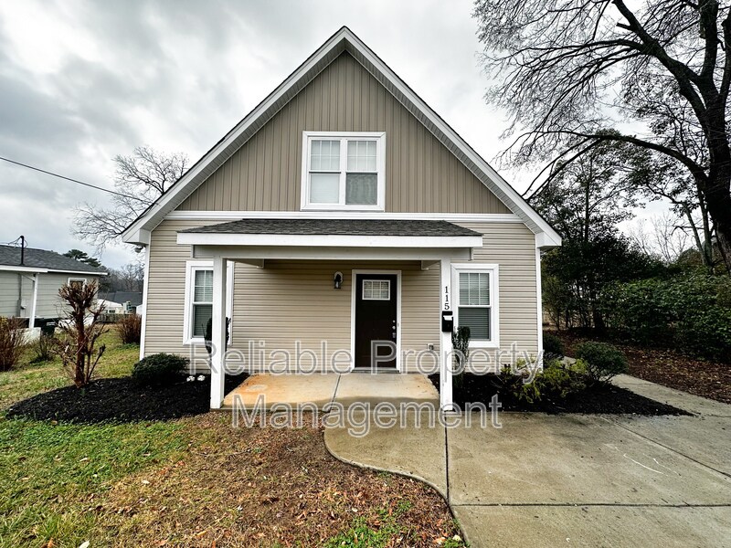Primary Photo - 115 E Kennel Ln