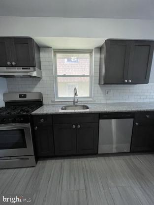Building Photo - 2413 David Dr