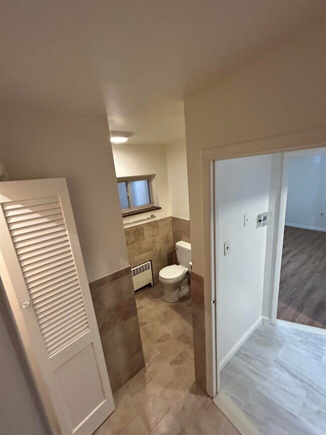 Foto del edificio - 330 Sip Ave