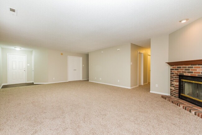 Foto del edificio - 10236 Hatherley Way
