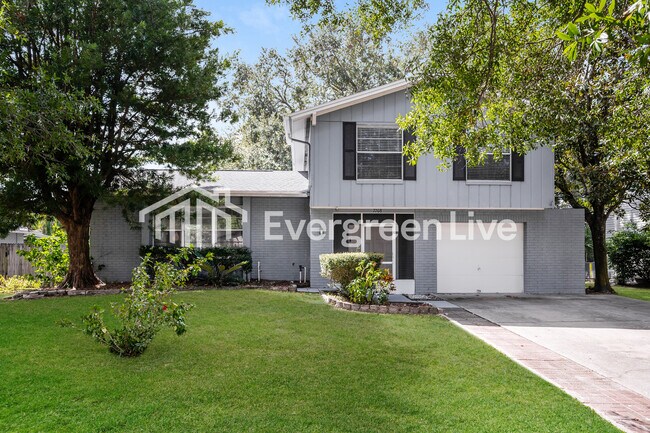 Foto del edificio - 7708 Palmbrook Dr