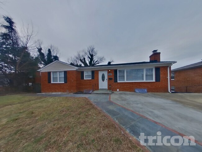 Foto del edificio - 2000 Gaither St