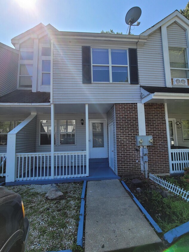 9 Brian Ct, New Castle, DE 19720 Townhome Rentals in New Castle DE