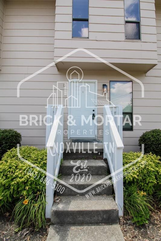Building Photo - 2105 Belle Terra Rd