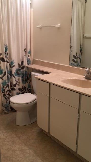Primary Photo - 127 Piccadilly Pl