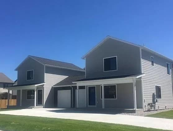 Building Photo - 1305 Beeker Ln