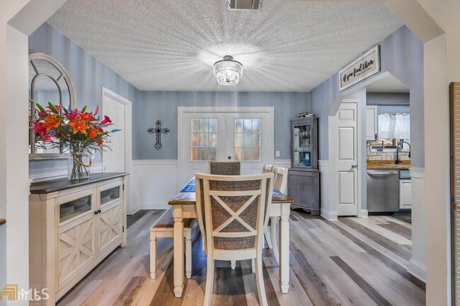 Foto del edificio - 106 Creekwood Ln