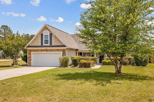 Building Photo - Charming Home with a lot to offer