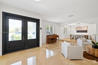 Building Photo - 14700 SW 78th Ave