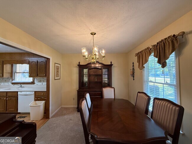 Foto del edificio - 1084 Macedonia Rd