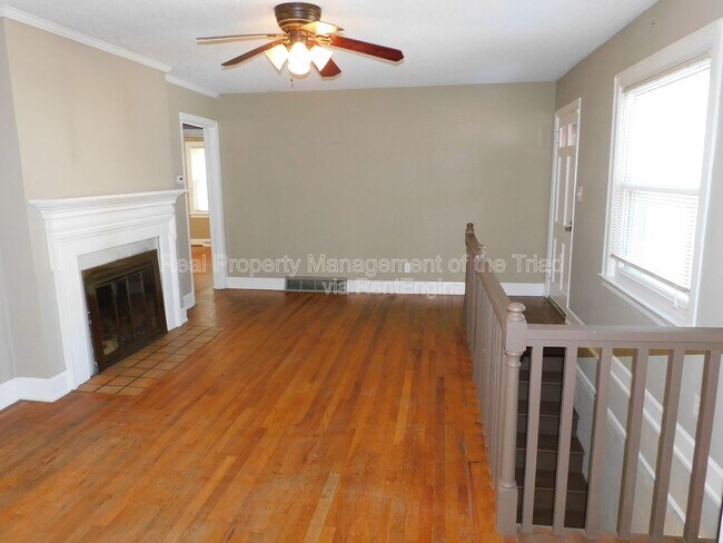 Foto del edificio - 2203 Maywood St