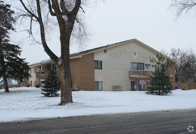 Building Photo - 2209 Branch Ave
