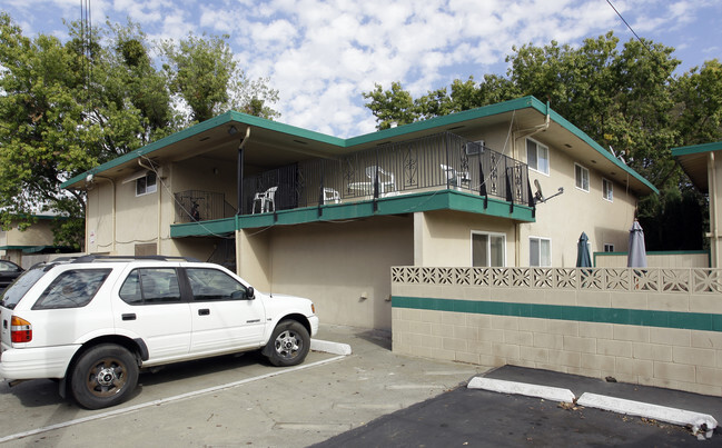 Building Photo - Camellia Apartments