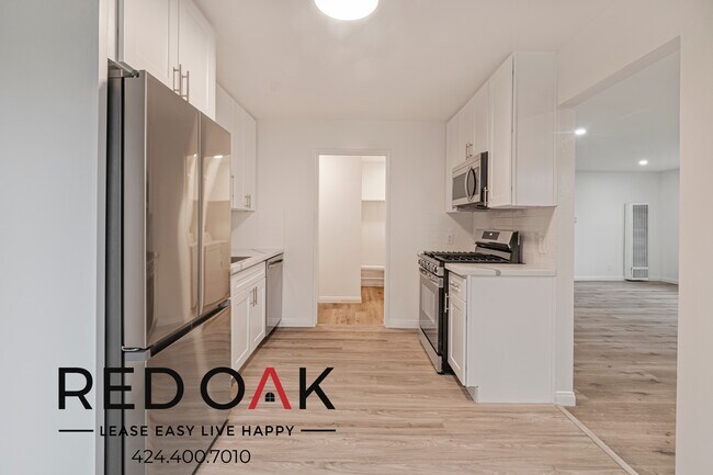 Foto del edificio - 354-360 Rennie Ave -356