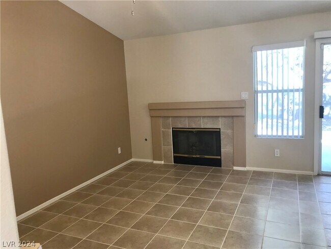 Foto del edificio - 3190 Cooper Creek Dr