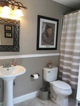 Building Photo - 1406 Brook Run