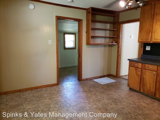 Building Photo - 3 br, 1.5 bath House - 1218 South 8th Street