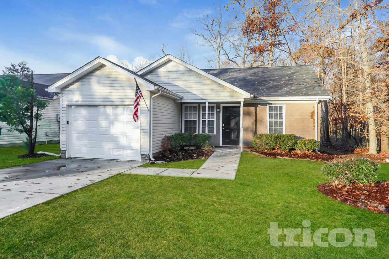 Foto principal - 6215 Rockwell Blvd W