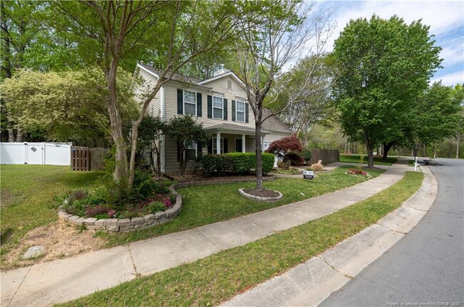 Building Photo - 421 Feldspar Way