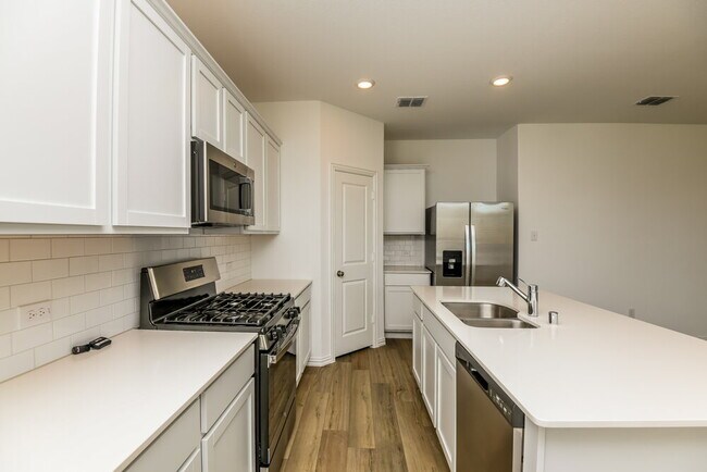 Foto del edificio - 14785 Mainstay Way