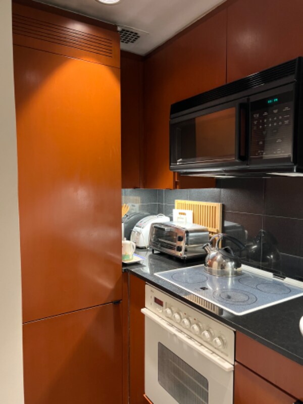 Foto del edificio - 111 E 56th St