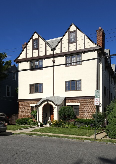 Building Photo - 64 Parkway Rd