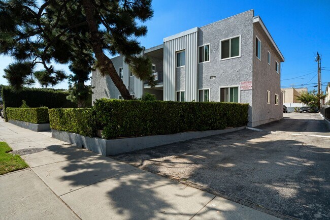 Foto del edificio - 317 Western Ave