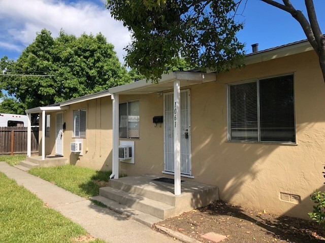 Primary Photo - AVAILABLE NOW !!! NORTH VACAVILLE - E. MON...