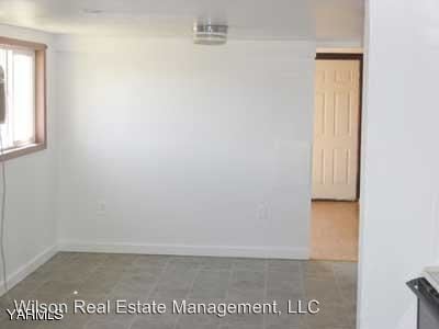 Building Photo - 2223 S 5th Ave