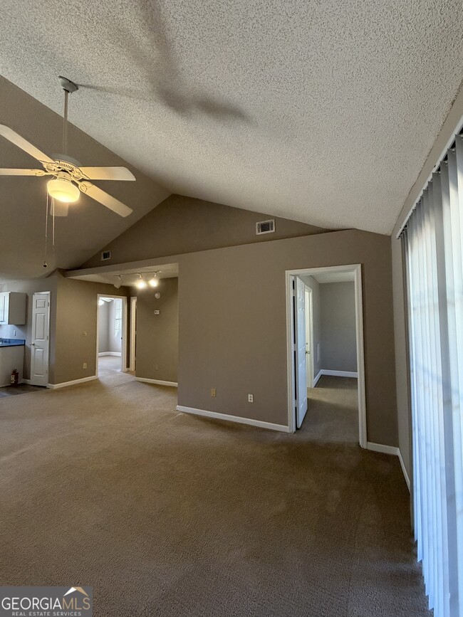 Building Photo - 409 Baltic Ct