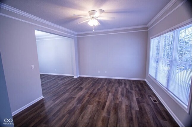 Foto del edificio - 10813 Putnam Pl