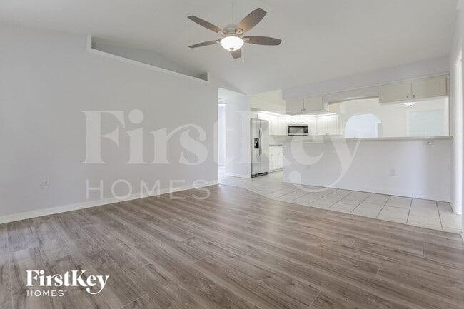 Foto del edificio - 84 Madre De Dios St