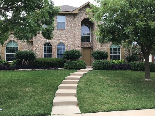 Foto del edificio - 1614 Lost Creek Dr