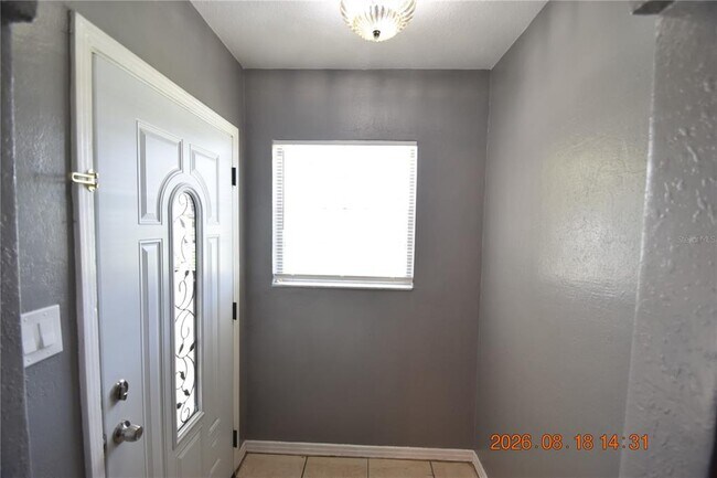 Foto del edificio - 212 N Clearview Ave