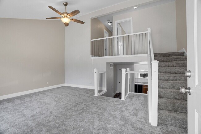 Foto del edificio - $2,465.00, 2 bed, 1.5 bath, located in Denver