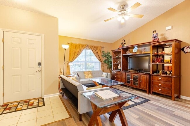 Foto del edificio - 4501 Treasure Cay Rd