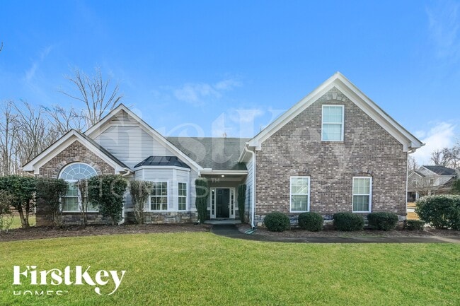 Building Photo - 6205 Little Cove Dr