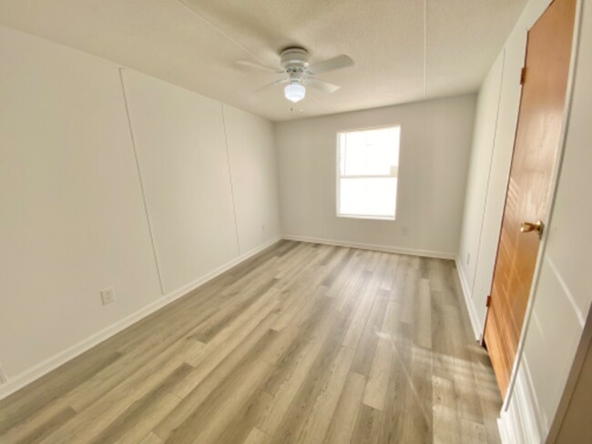 Foto del edificio - 14 Live Oak Ln