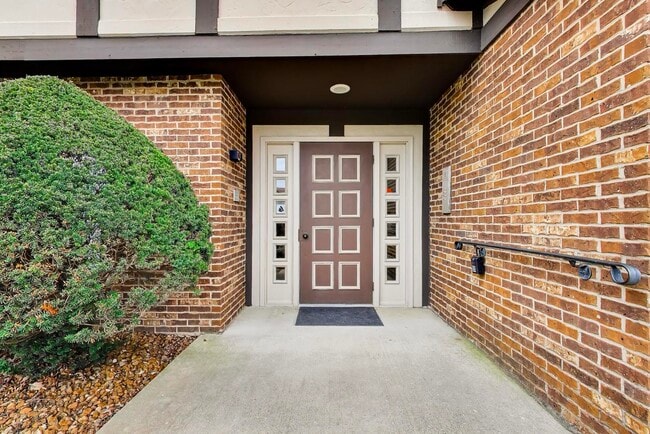 Foto del edificio - 639 Big Timber Dr