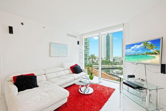 Foto del edificio - 200 Sunny Isles Blvd