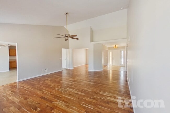 Building Photo - 3422 Clearfield Ln