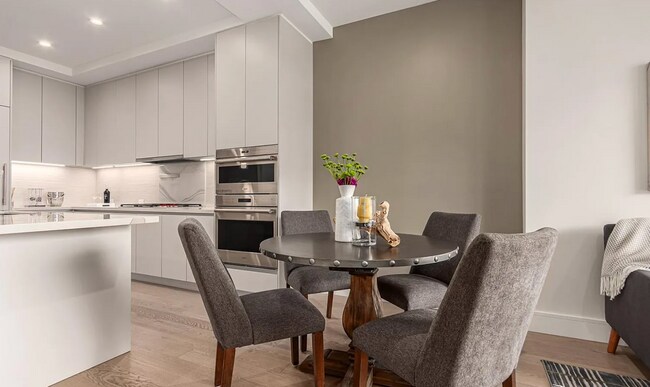 Foto del edificio - 3575 Chestnut Pl