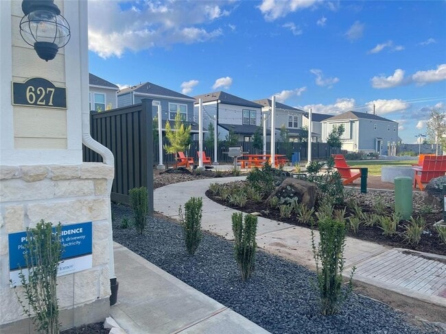 Building Photo - 627 Salt Marsh Trl